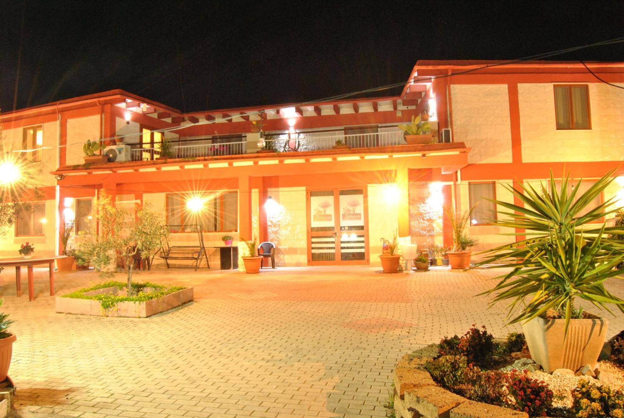 Agriturismo La Ferrovia Molfetta Exterior photo